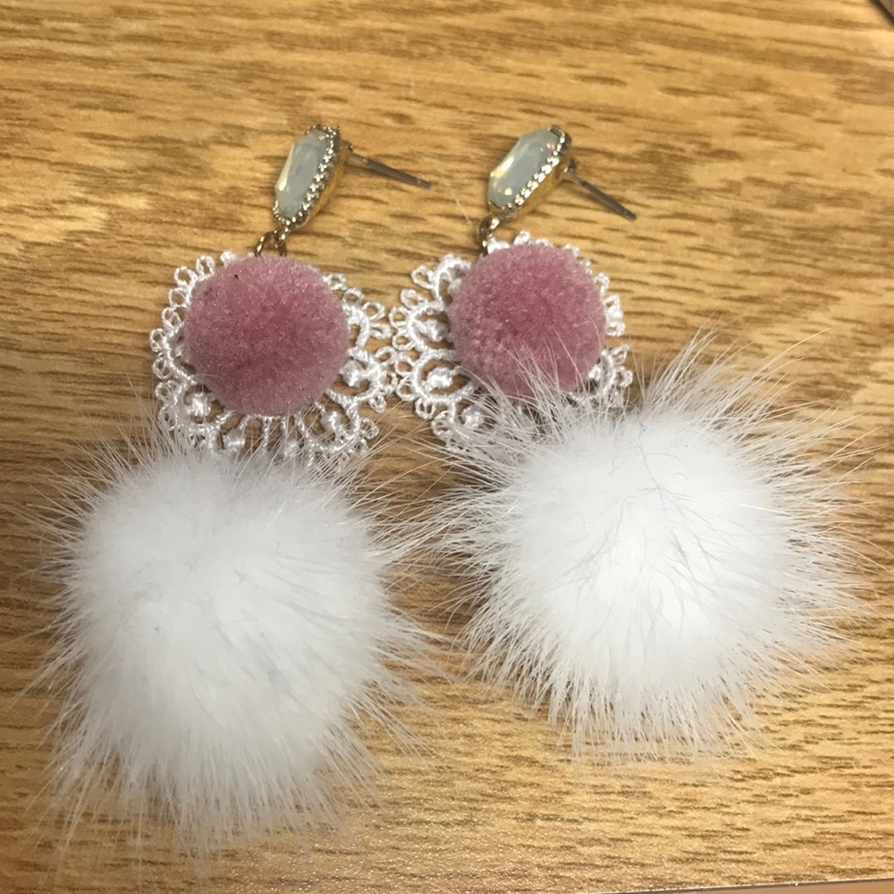 Adorable earrings